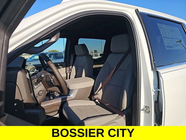 New 2025 GMC Sierra 1500 SLT image 10