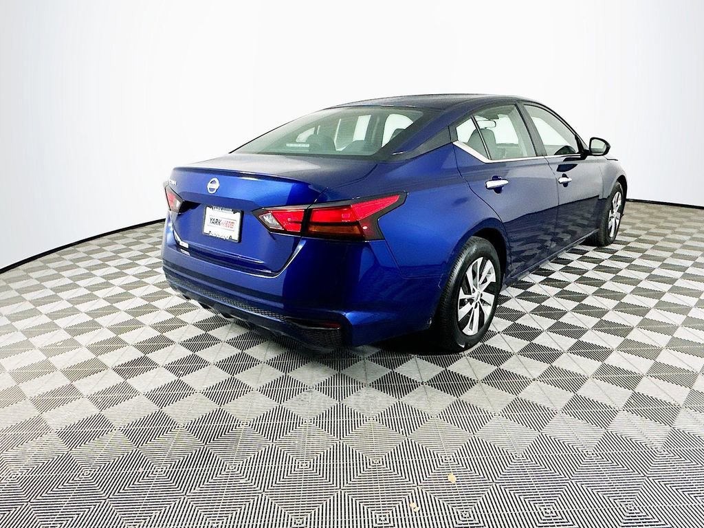 Used 2022 Nissan Altima 2.5 S image 11