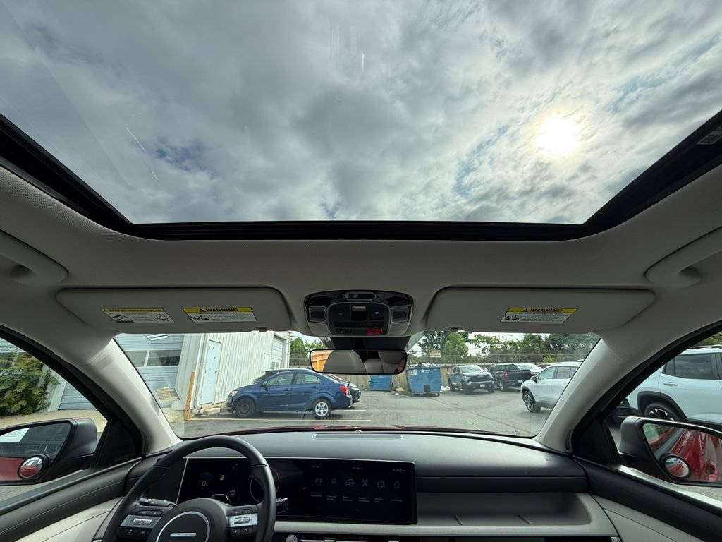 Used 2025 Hyundai Tucson SEL FWD image 24