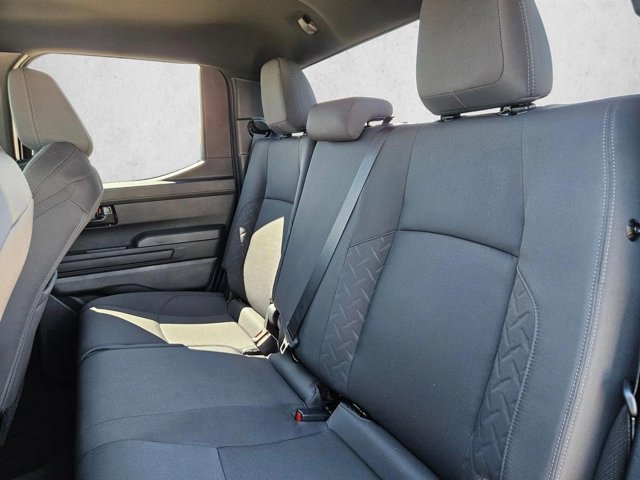 Used 2025 Toyota Tacoma SR5 AWD/4WD image 17