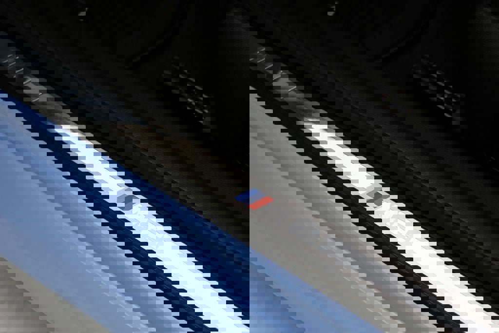 Used 2023 BMW M2 w/ Lighting Package image 23