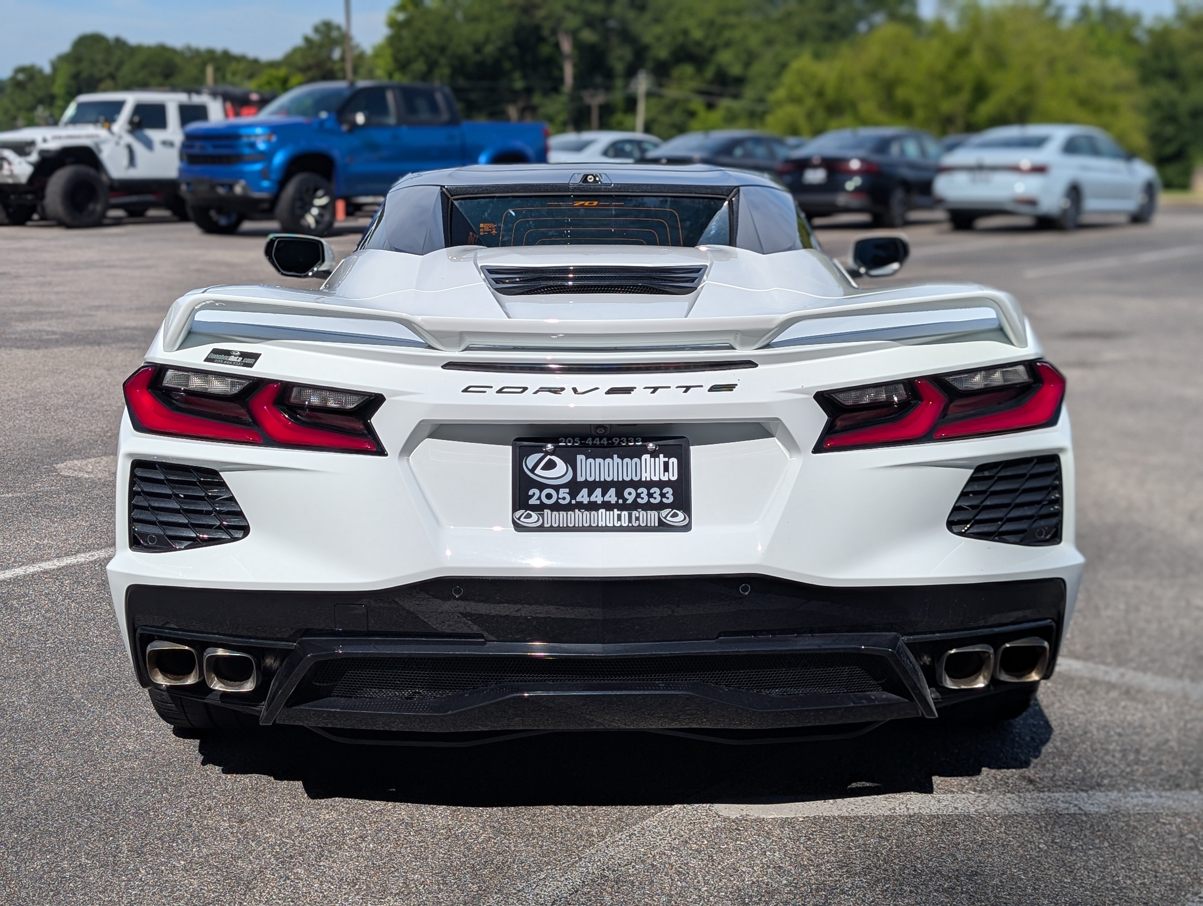 Used 2023 Chevrolet Corvette Stingray Premium Conv w/ Z51 Performance Package RWD image 9