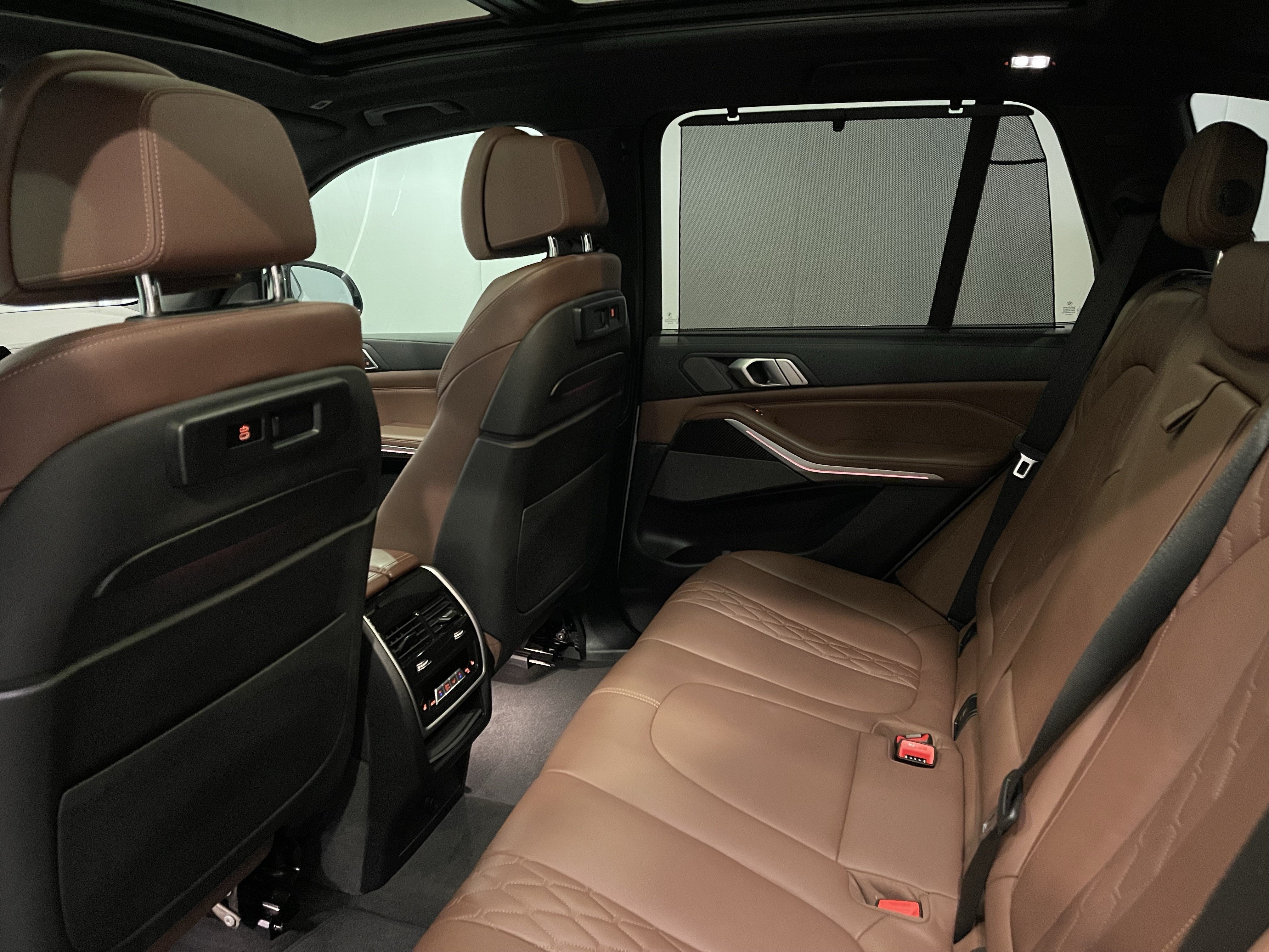 Certified 2022 BMW X5 M50i w/ Executive Package AWD/4WD image 23