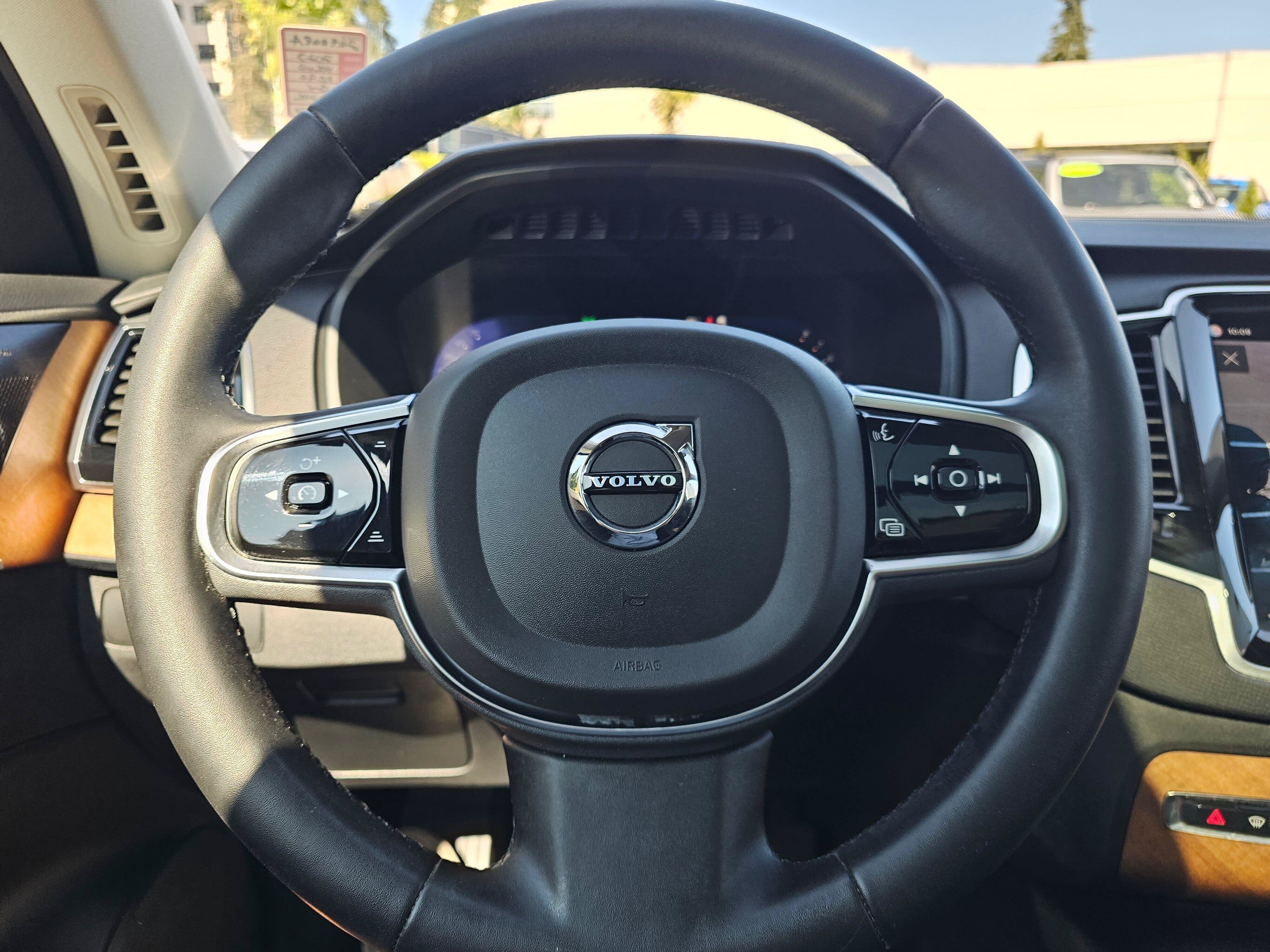Used 2023 Volvo XC90 B5 Plus w/ Protection Package Premier AWD/4WD image 26