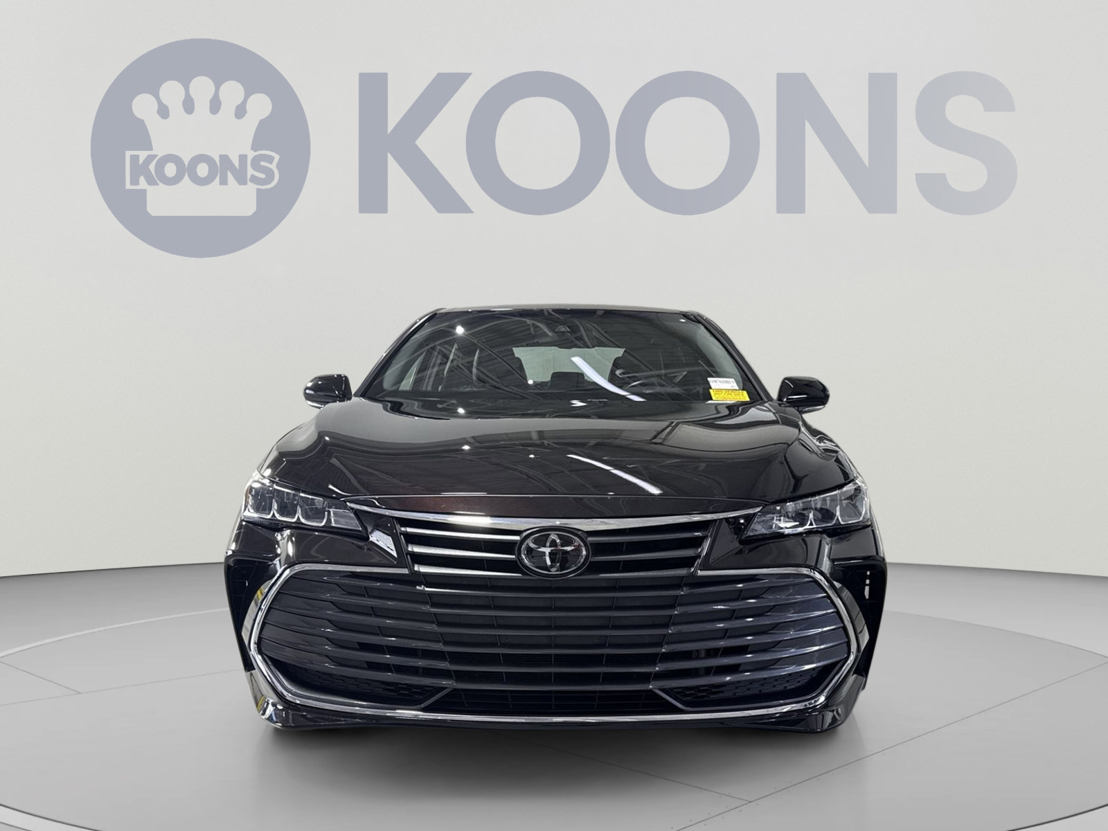 Used 2022 Toyota Avalon XLE FWD image 4