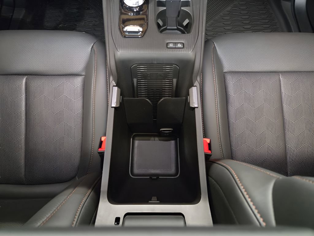 New 2026 Jeep Cherokee Overland image 24