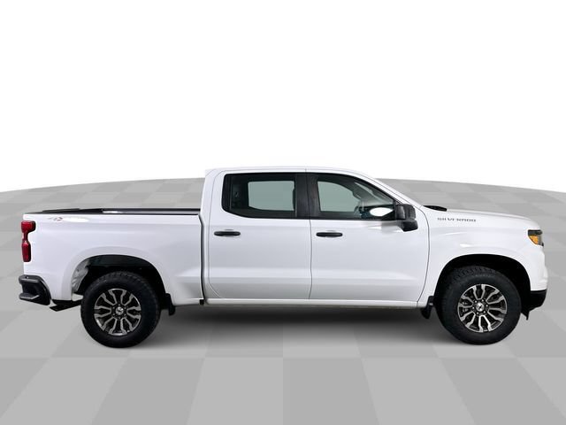 Used 2023 Chevrolet Silverado 1500 W/T w/ Trailering Package AWD/4WD image 9