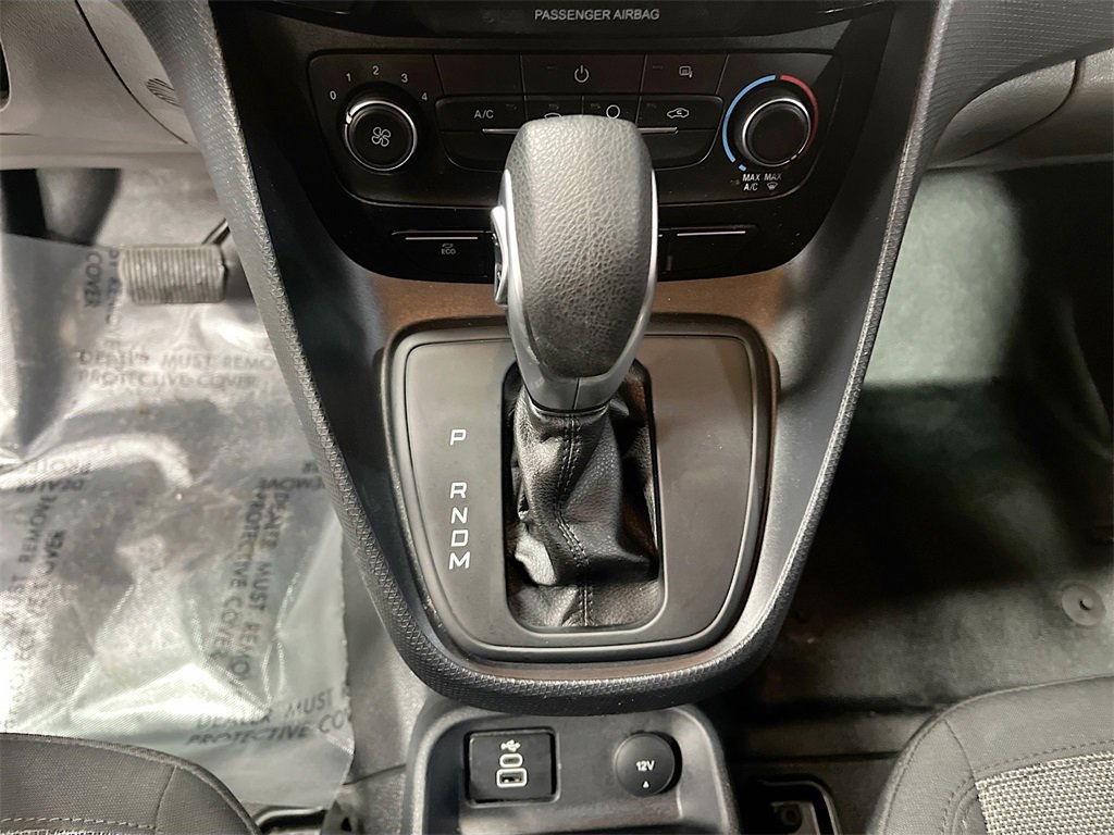 Used 2023 Ford Transit Connect XL image 16