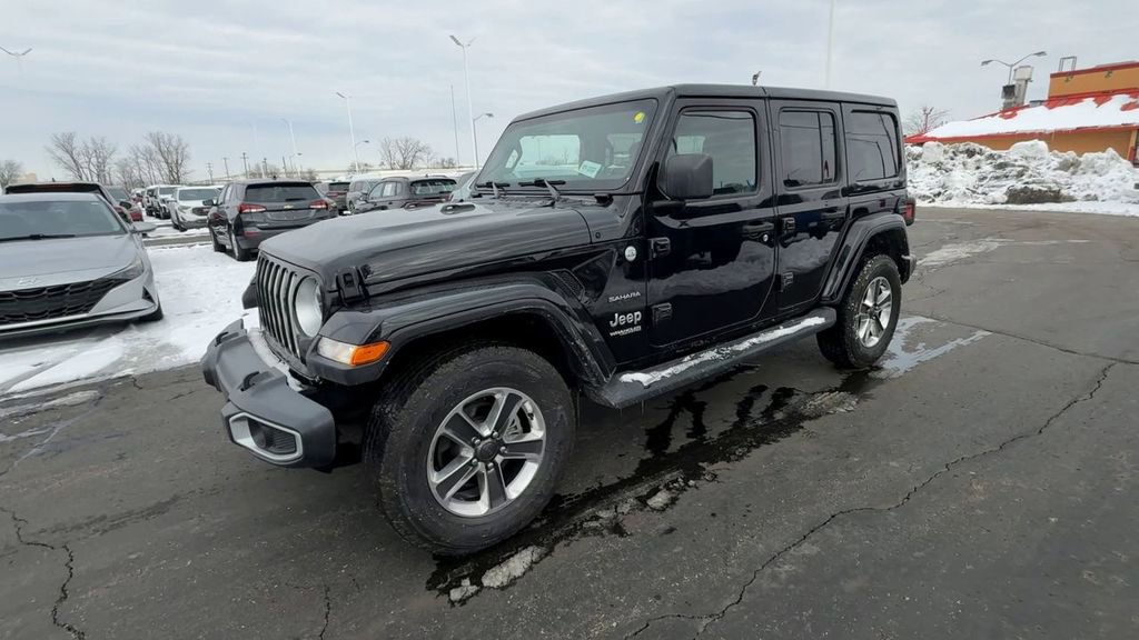 Used 2022 Jeep Wrangler Unlimited Sahara image 4