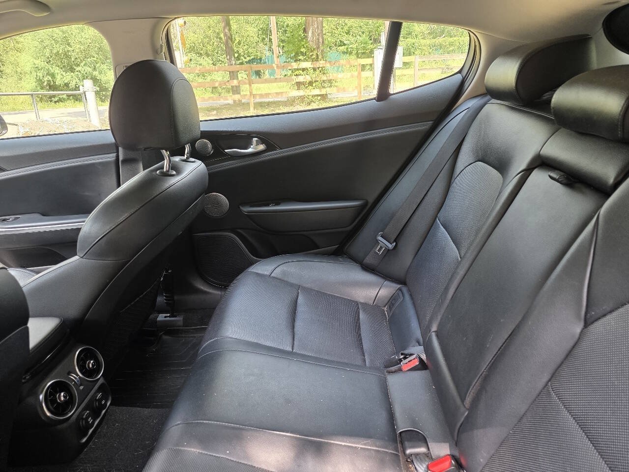 Used 2019 Kia Stinger Premium AWD/4WD image 20