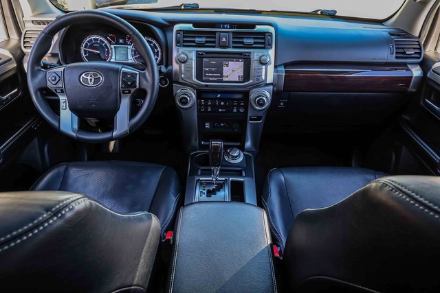 Used 2018 Toyota 4Runner Limited image 20