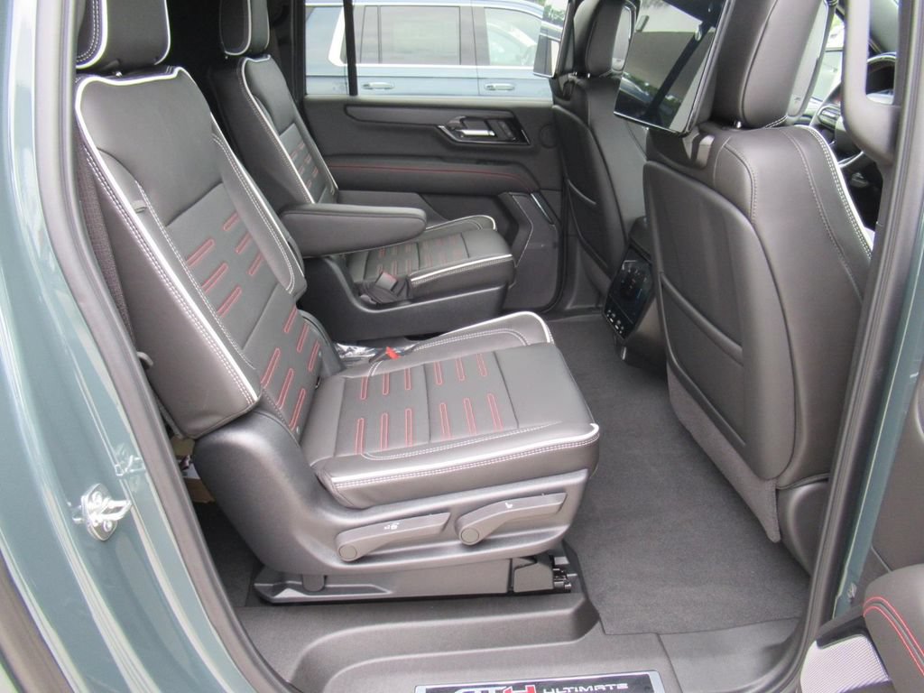 New 2026 GMC Yukon XL AT4 Ultimate AWD/4WD image 38