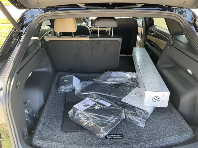 New 2026 Volkswagen Atlas Cross Sport SE image 4