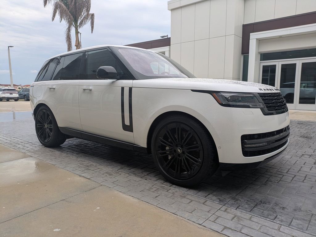 Certified 2023 Land Rover Range Rover SE AWD/4WD image 3