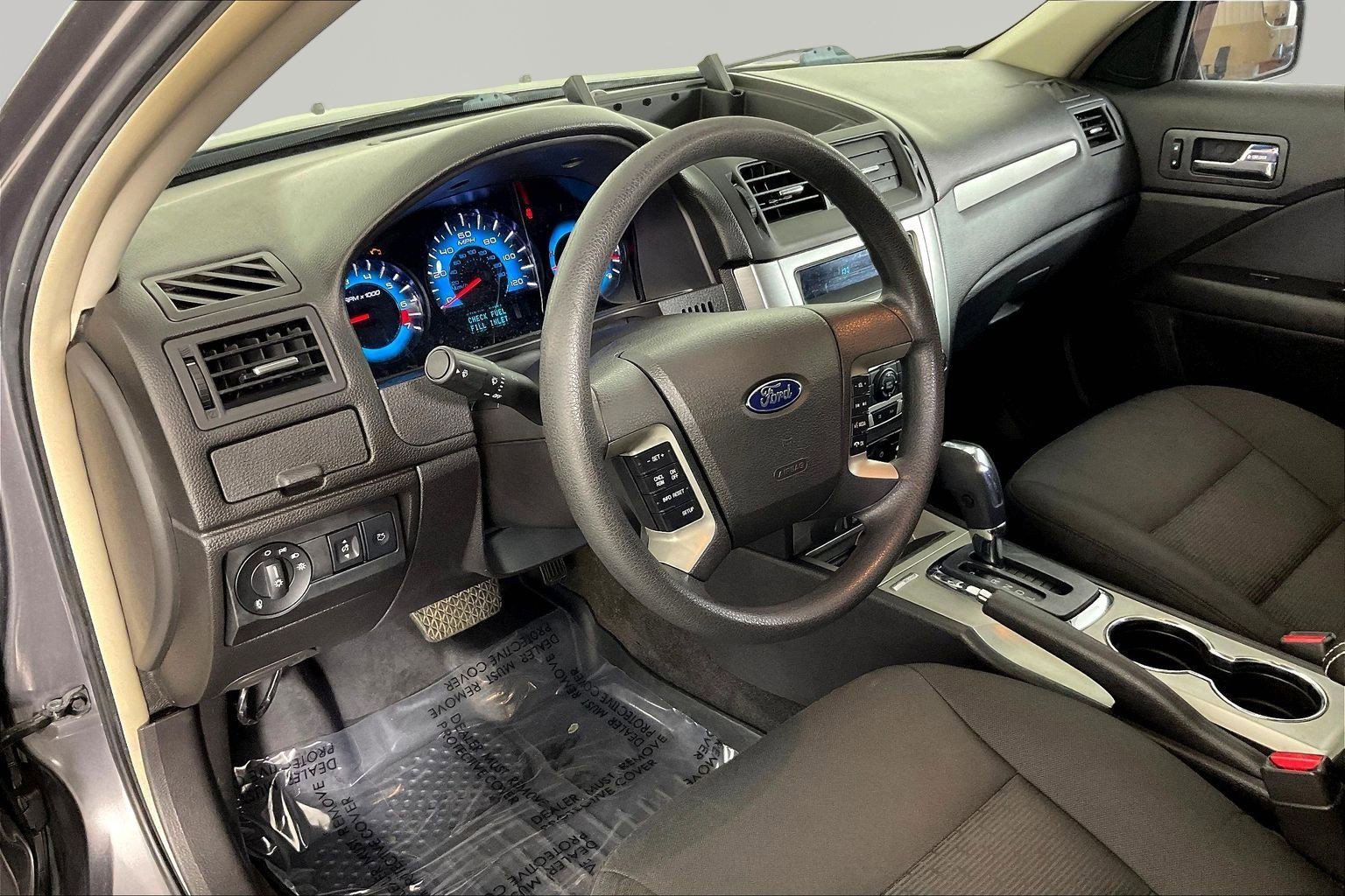 Used 2011 Ford Fusion SE w/ 202A Rapid Spec Order Code FWD image 16
