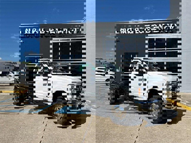 New 2026 Ford F350 XL w/ XL Chrome Package image 1