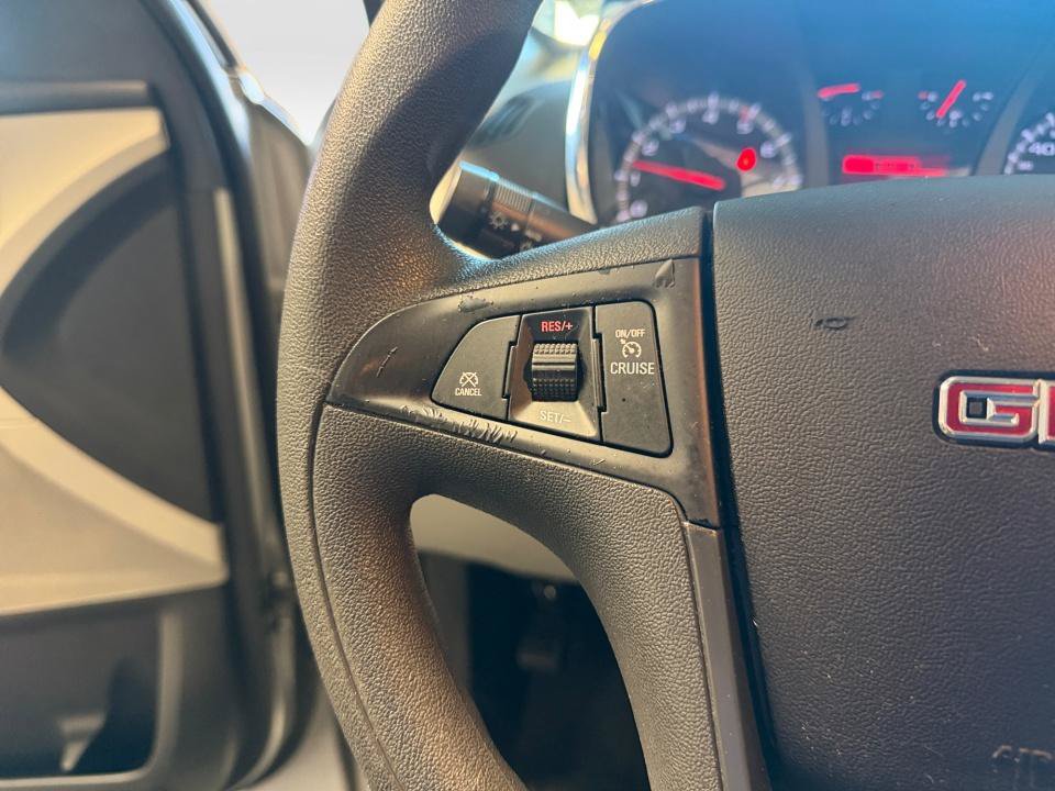 Used 2017 GMC Terrain SLE FWD image 23