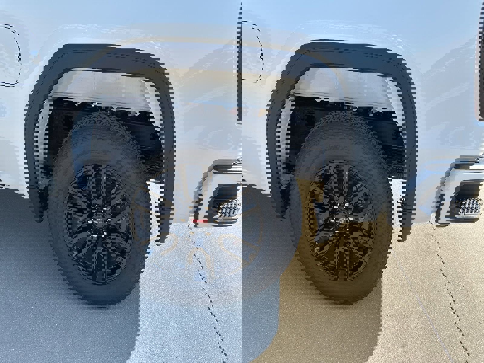 New 2026 GMC Sierra 1500 Elevation image 15