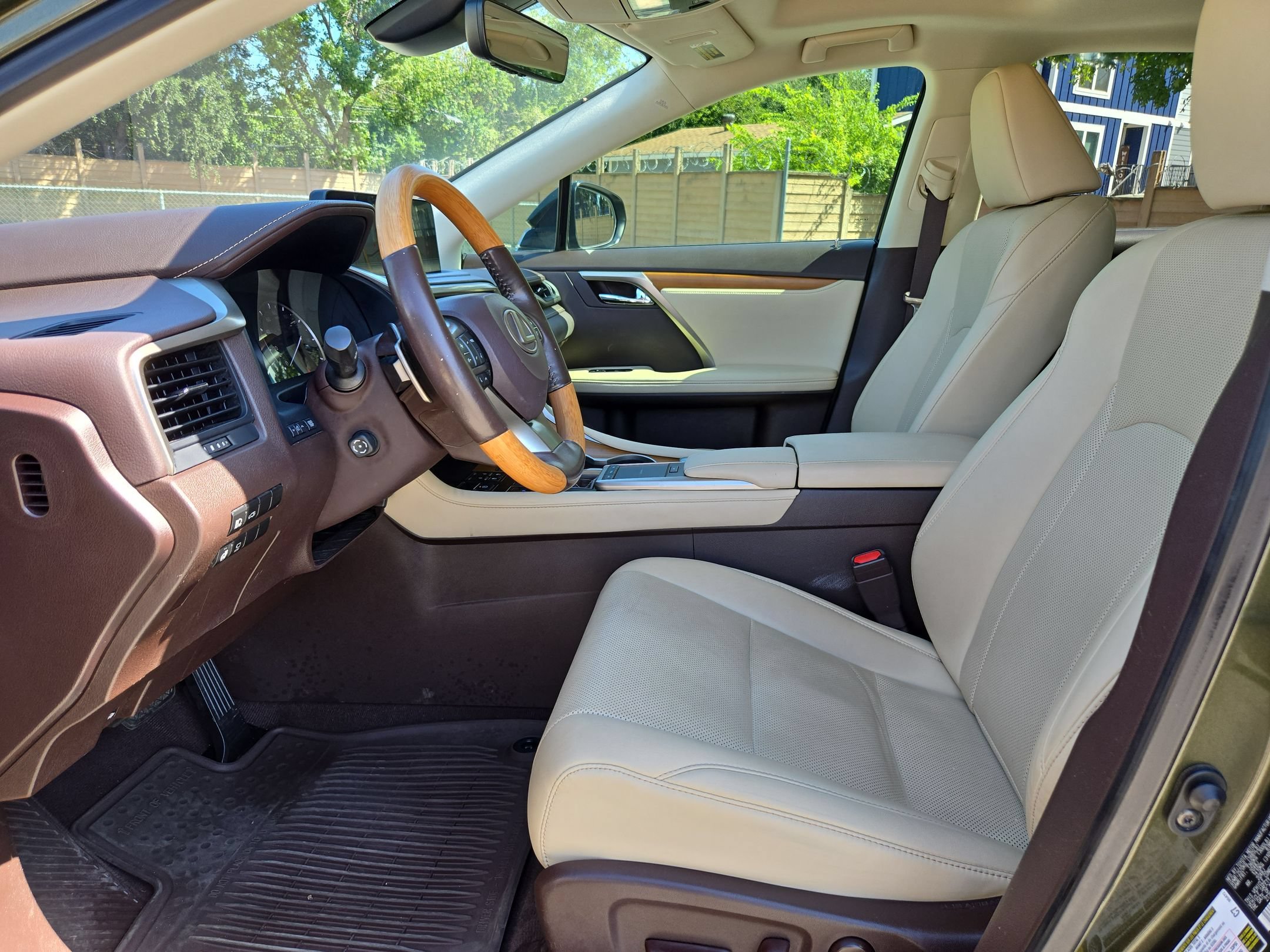 Used 2020 Lexus RX 350 FWD w/ Premium Package image 9