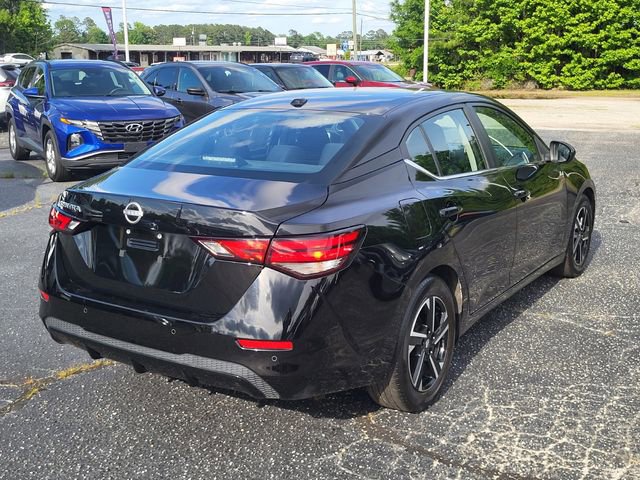 Used 2025 Nissan Sentra SV FWD image 2