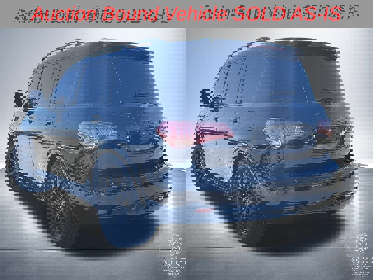 Used 2017 INFINITI QX80 4WD image 3