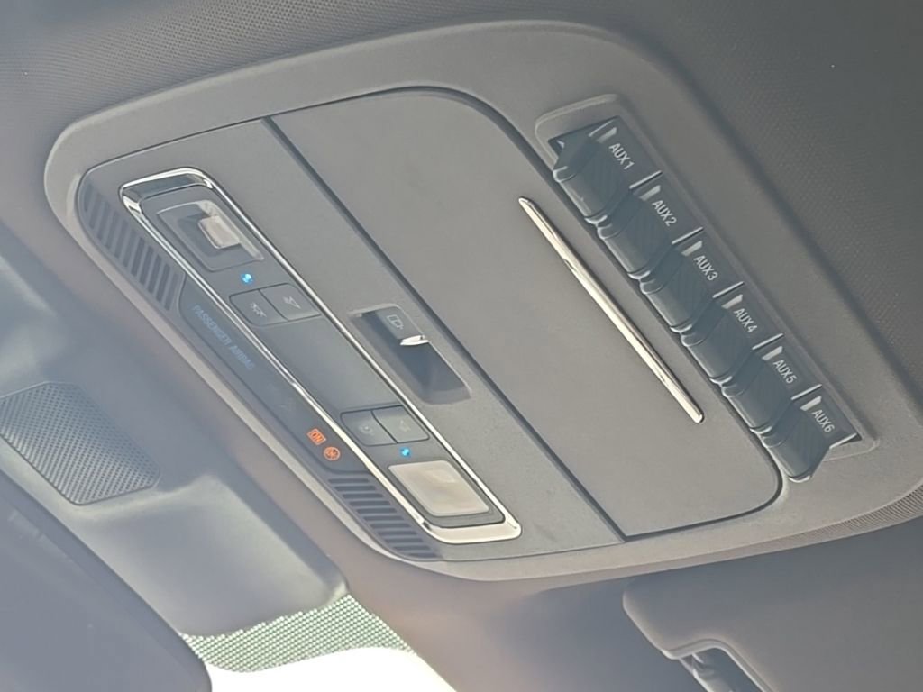 Used 2024 Ford F350 King Ranch image 41