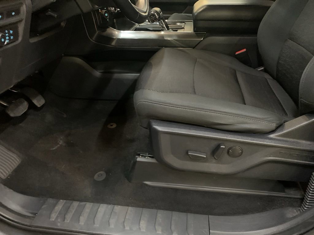 Used 2022 Ford F150 XLT w/ Equipment Group 302A High image 10