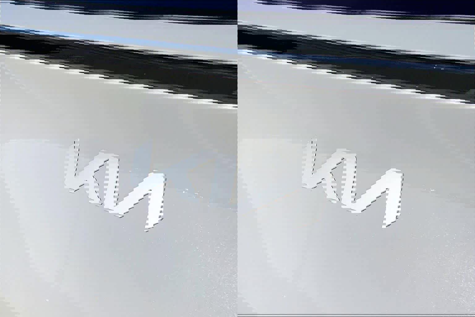 Used 2024 Kia Sportage SX image 30