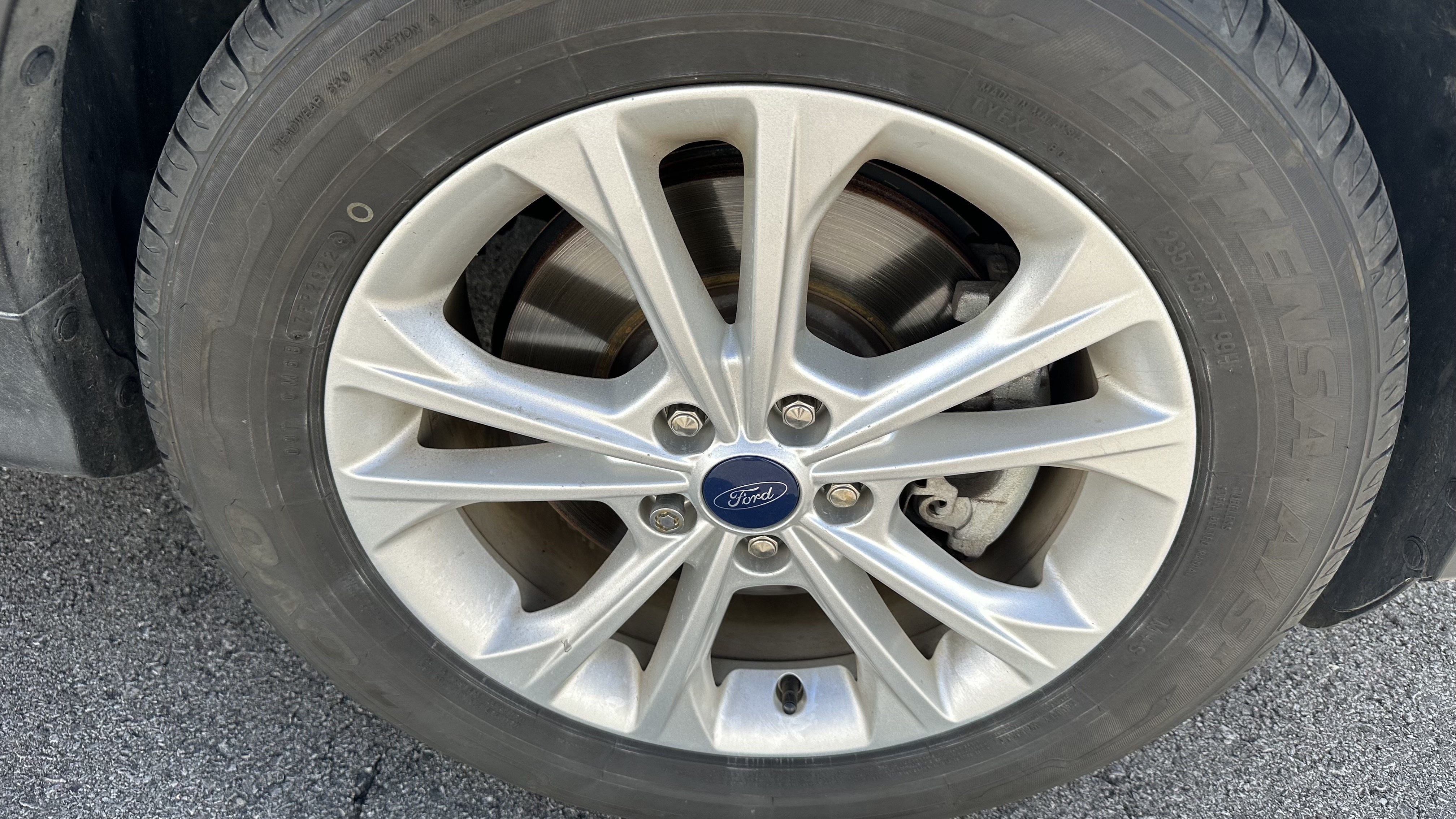 Used 2018 Ford Escape SEL AWD/4WD image 15