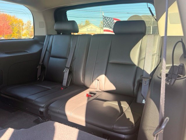 Used 2012 Cadillac Escalade Premium AWD/4WD image 35