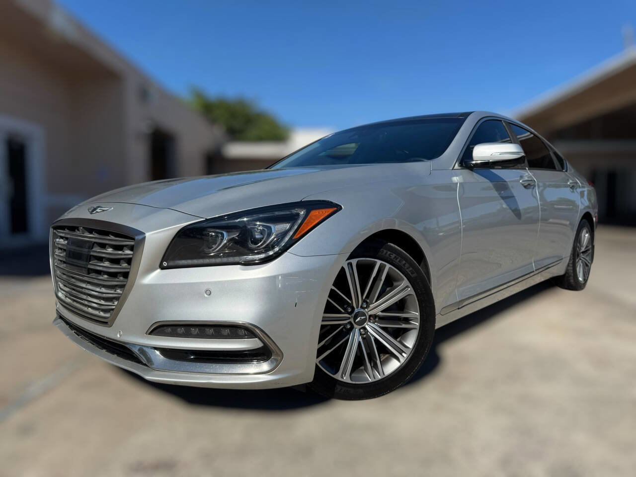 Used 2018 Genesis G80 3.8 w/ Option Group 03 image 2