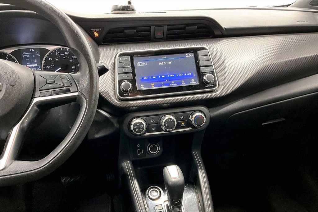 Used 2018 Nissan Kicks S image 8