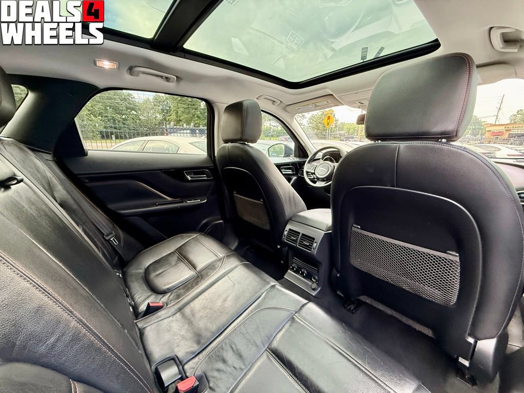 Used 2018 Jaguar F-PACE Prestige AWD/4WD image 32