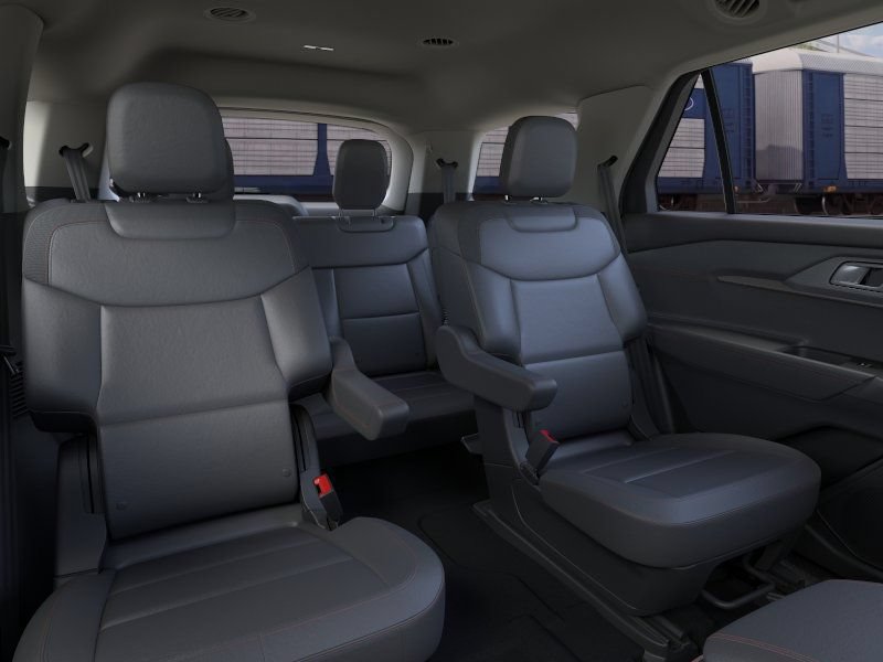 New 2026 Ford Explorer Active w/ Active Comfort Package RWD image 15
