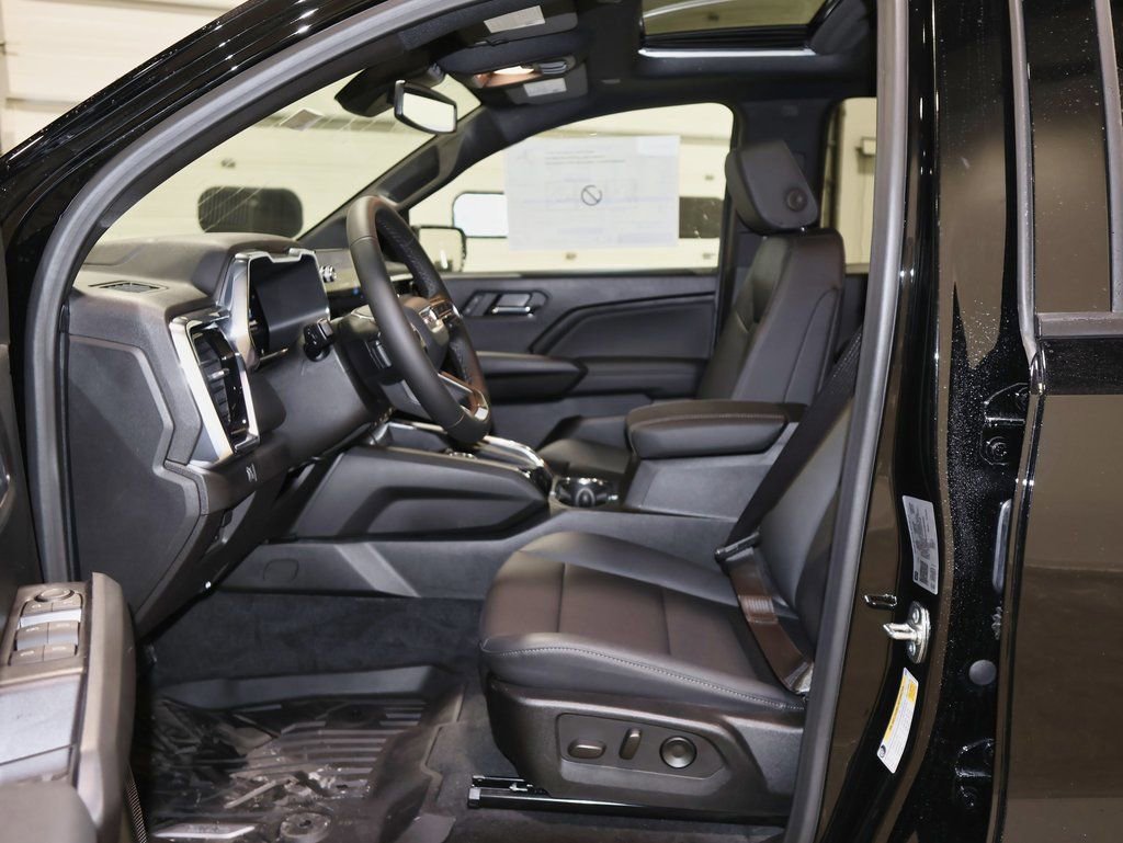 New 2026 GMC Canyon Elevation w/ Convenience Package image 5