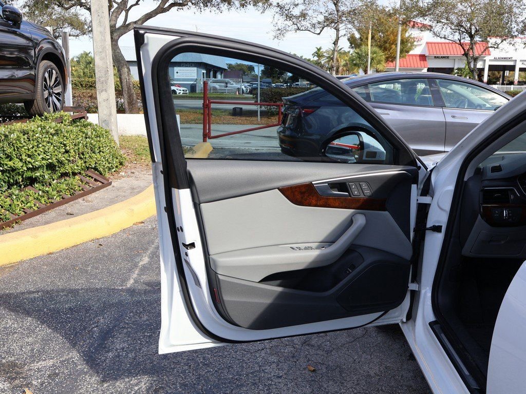 Used 2019 Audi A4 2.0T Premium w/ Convenience Package image 22