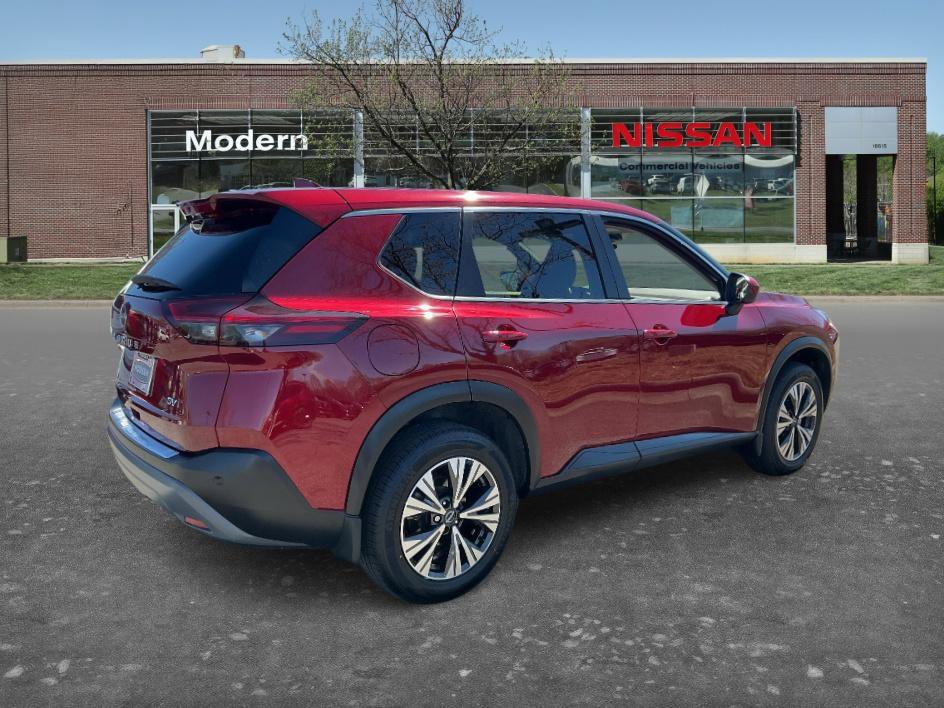 Certified 2023 Nissan Rogue SV image 4