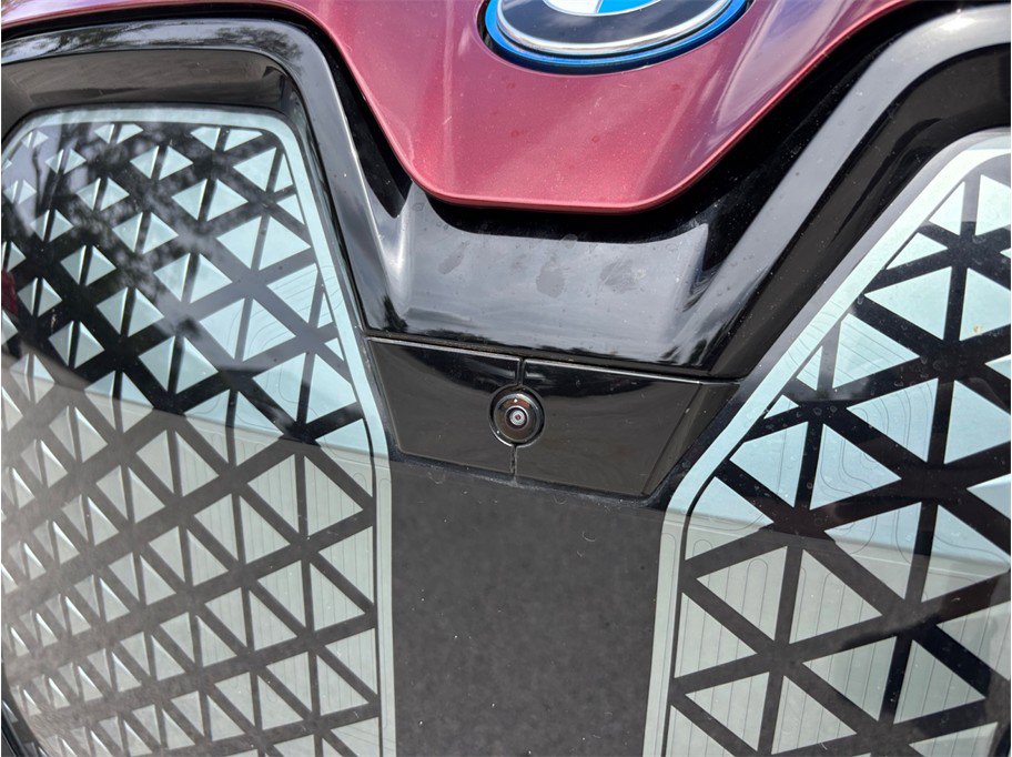 Used 2023 BMW iX xDrive50 w/ Ultimate Package 2 image 14