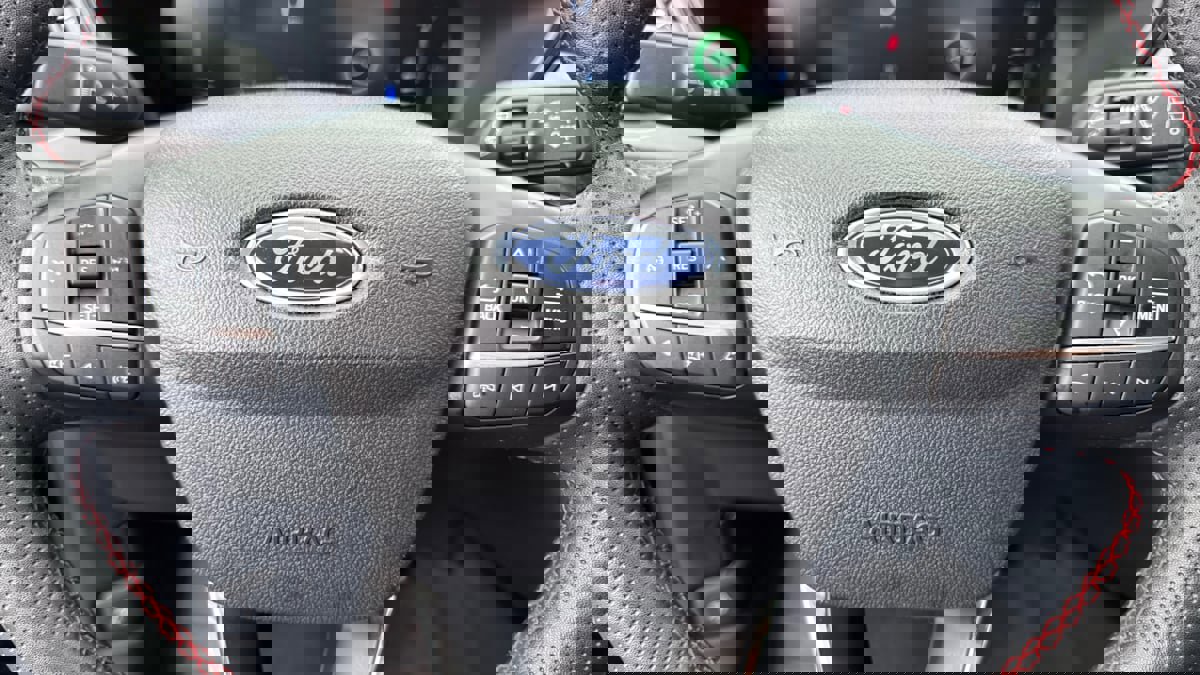 Used 2023 Ford Escape ST-Line image 16