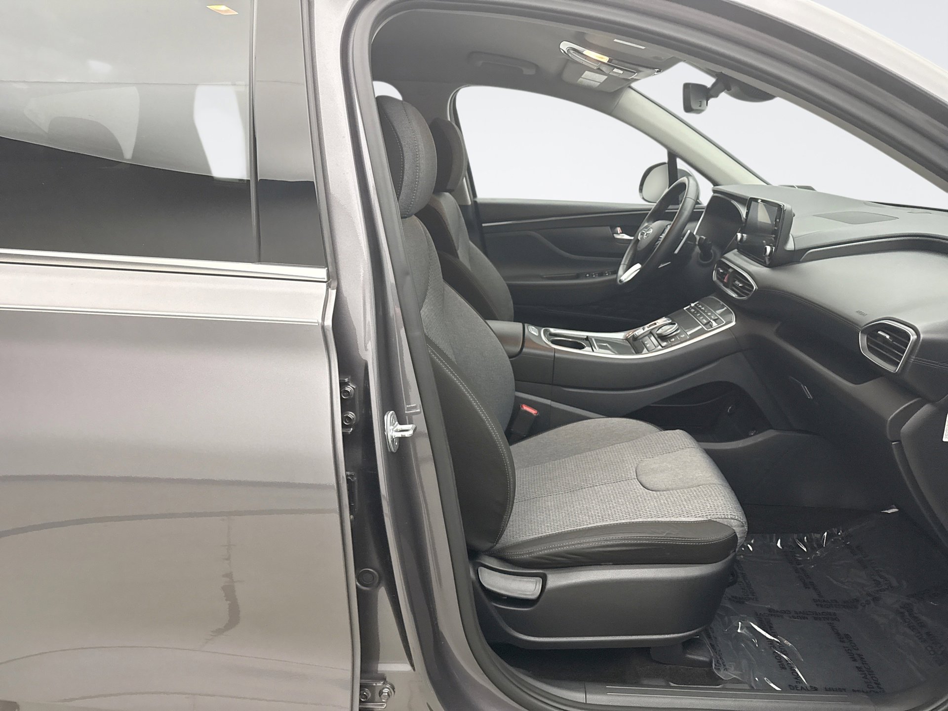 Used 2022 Hyundai Santa Fe SEL Convenience w/ Cargo Package image 17