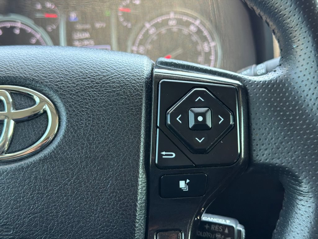 Used 2020 Toyota 4Runner TRD Pro AWD/4WD image 30