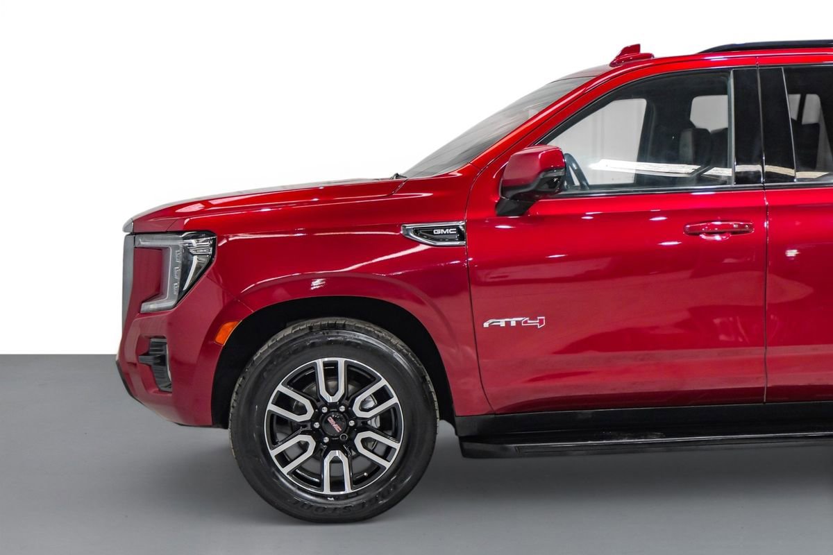 Used 2021 GMC Yukon AT4 w/ Rear Media and Nav Package AWD/4WD image 10