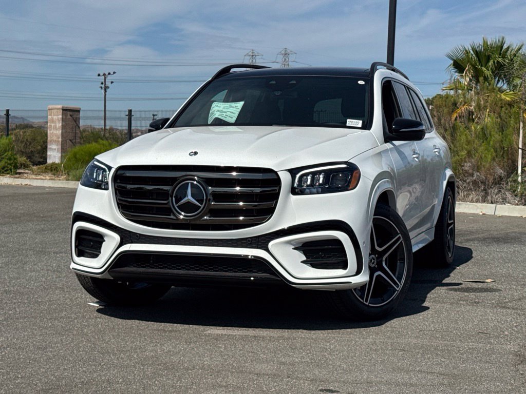 New 2026 Mercedes-Benz GLS 450 4MATIC image 2