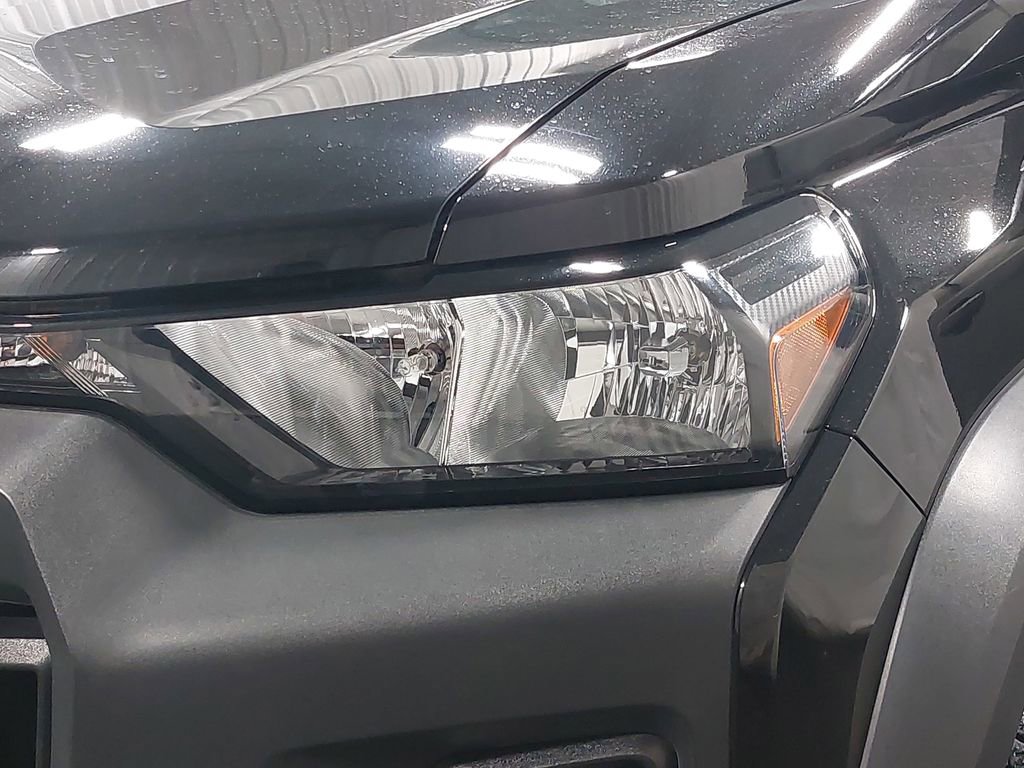 Used 2023 Chevrolet Colorado Trail Boss w/ LPO, Dark Essentials Package image 30