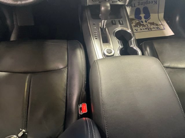 Used 2019 Nissan Pathfinder SL AWD/4WD image 16
