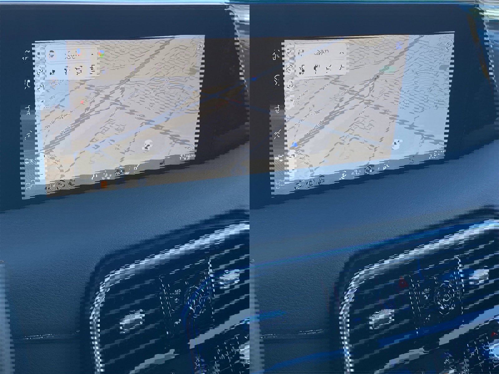 New 2026 Nissan Armada SL w/ Captain's Chari Seat Package image 29