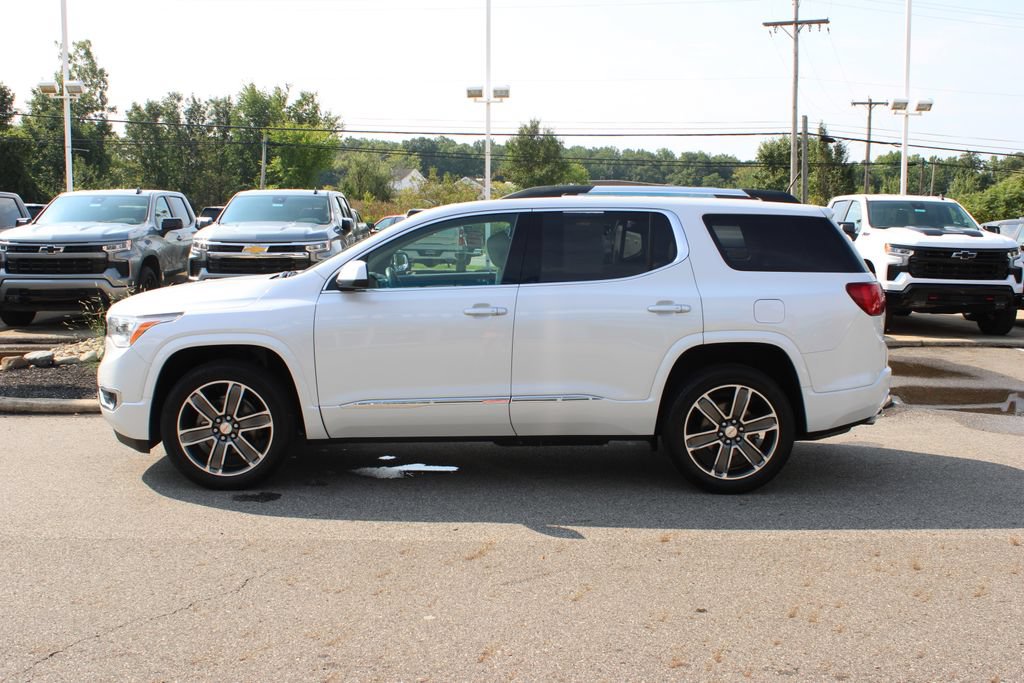 Certified 2018 GMC Acadia Denali w/ Technology Package AWD/4WD image 32