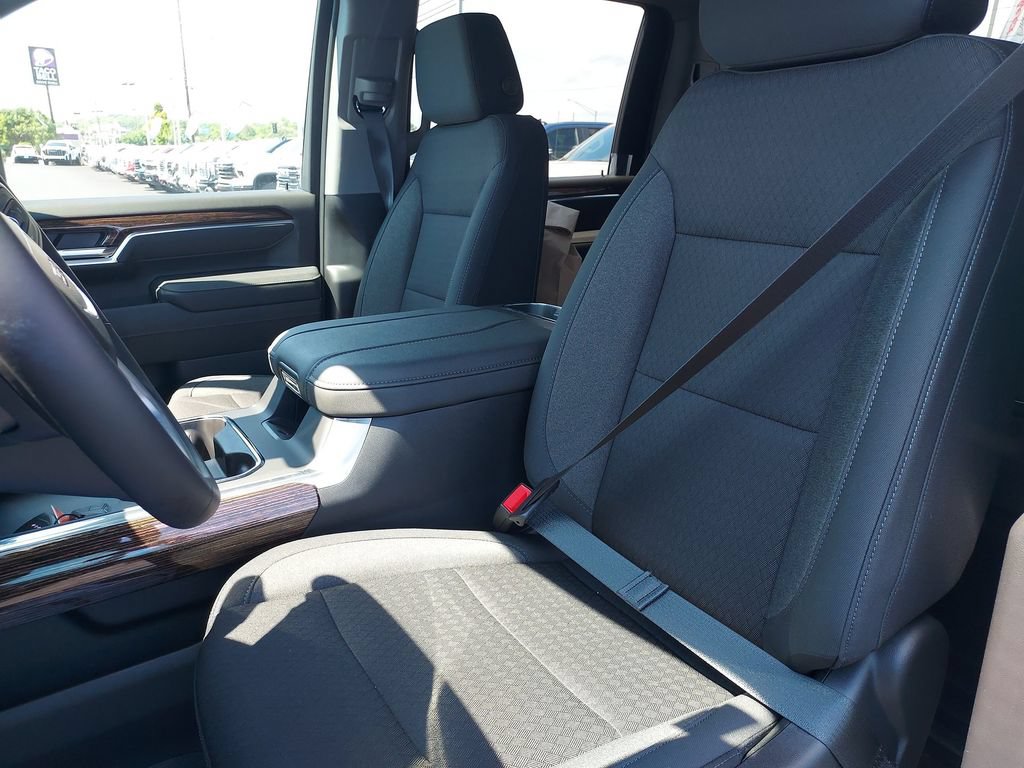 New 2026 GMC Sierra 3500 SLE AWD/4WD image 17