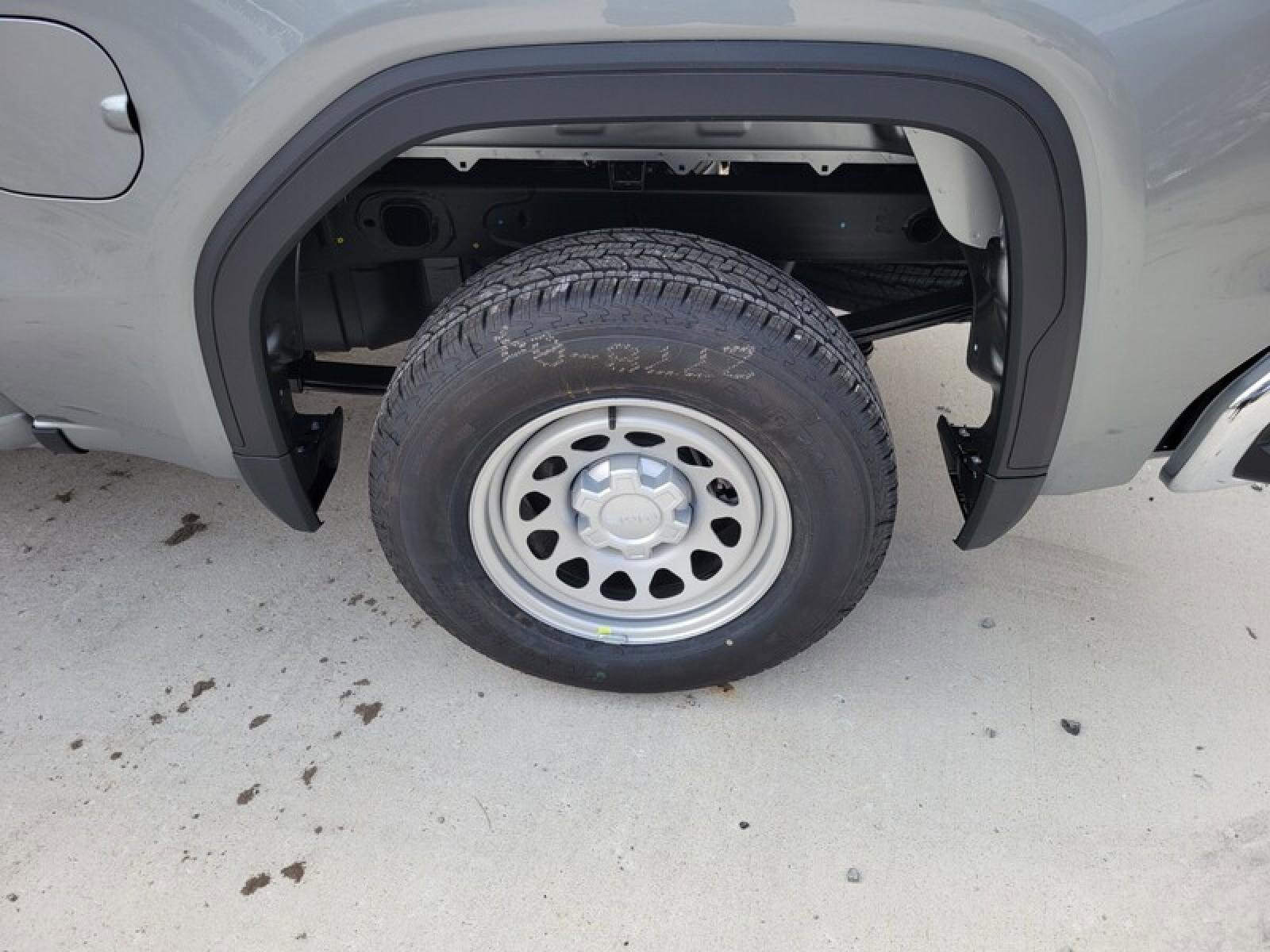 New 2026 GMC Sierra 1500 Pro w/ Pro Value Package image 8