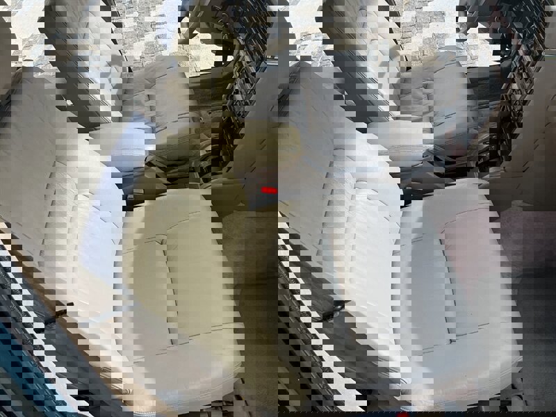 Used 1995 Volvo 960 Wagon image 32